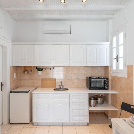 Tyrovoli Apartment Mykonos Town Bagian luar foto